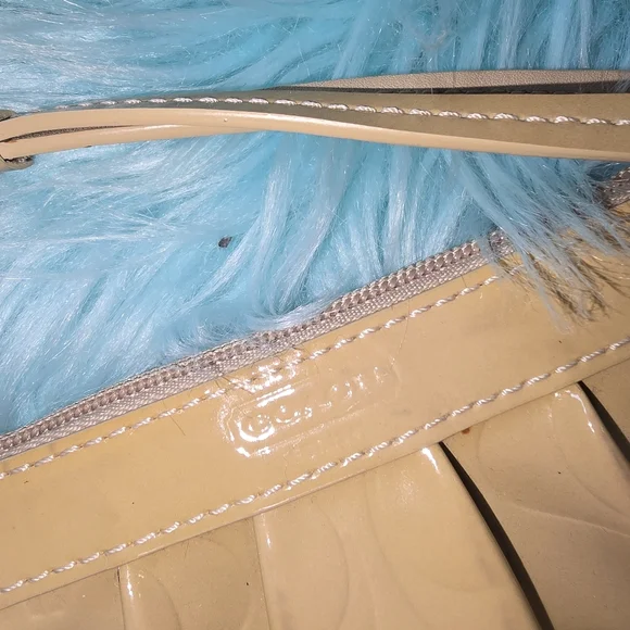 Coach Beige Patent Leather Signature Wristlet - Picture 2 of 4